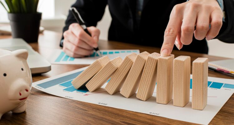 Cómo invertir sin riesgo desde el móvil: una guía fácil para principiantes