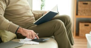 Rentenbeginn planen: So bereiten Sie sich finanziell auf das Alter vor